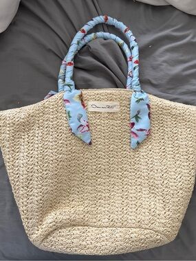 Oscar De La Renta Tote Bag